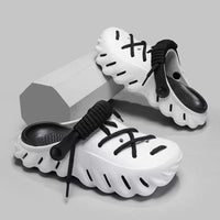 Fashion Sofe EVA Slippers for Man Summer Outdoor Beach Sandals Thick Bottom Hollow-Out Shoes Durable Breathable Slip-On Couples