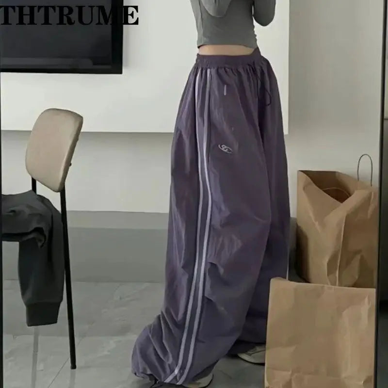 Vintage Wide-Leg Cargo Pants