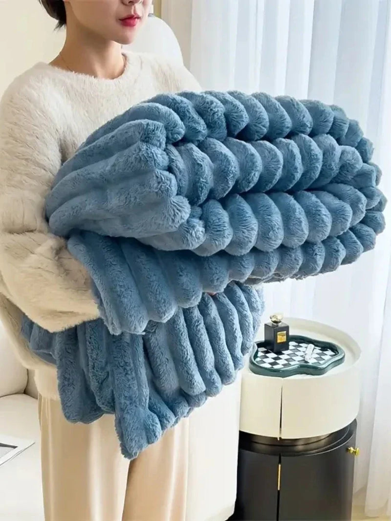 Soft & Delicate Blanket Large Plush Ribbed Throw Warm Cozy Anti-Static Sofa Blanket Lightweight Bed Blanket Multi-Functional